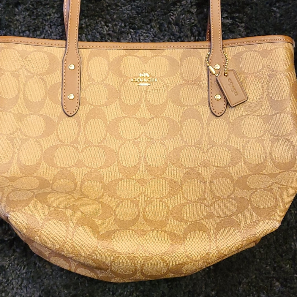 Coach purse